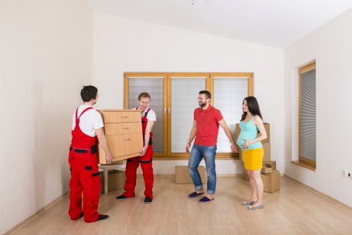 Efficient packing services by Bedford Park removal company